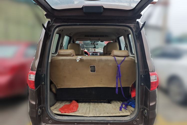 Used BAIC Weiwang M20 2014 1.5L Basic Version DAM15DL Trunk