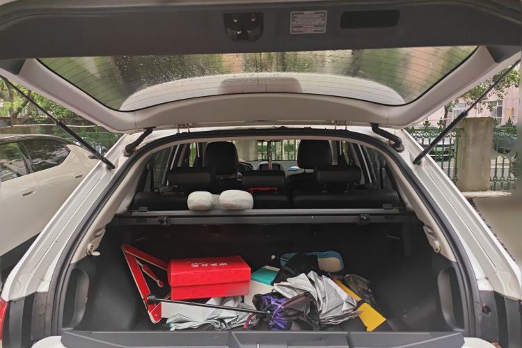 Used Renault Koleos 2014 Revised Version 2.0L Two-Wheel Drive Standard Edition Trunk