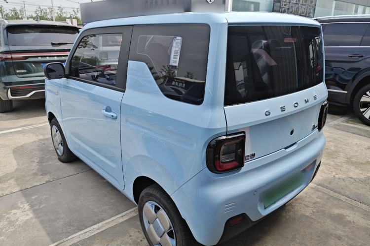 Used Geely Galaxy Panda 2023 Panda Mini 200km Endurance Bear