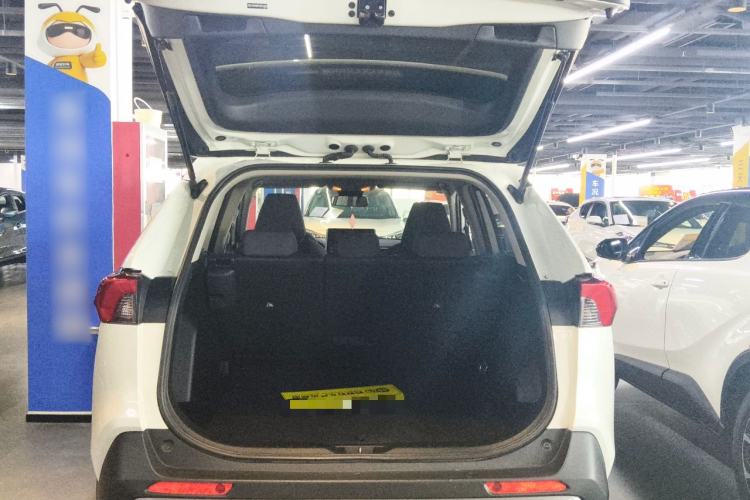 Used Toyota RAV4 2020 2.0L CVT Two-Wheel Drive Fashion Edition