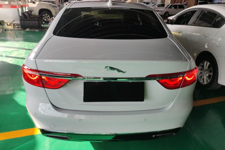 Used Jaguar XFL 2018 XFL 2.0T 250 PS Luxury Edition
