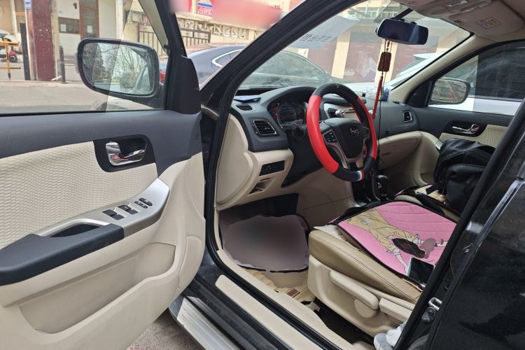 Used Haima S7 2013 2.0L Automatic ZhiShang Version
