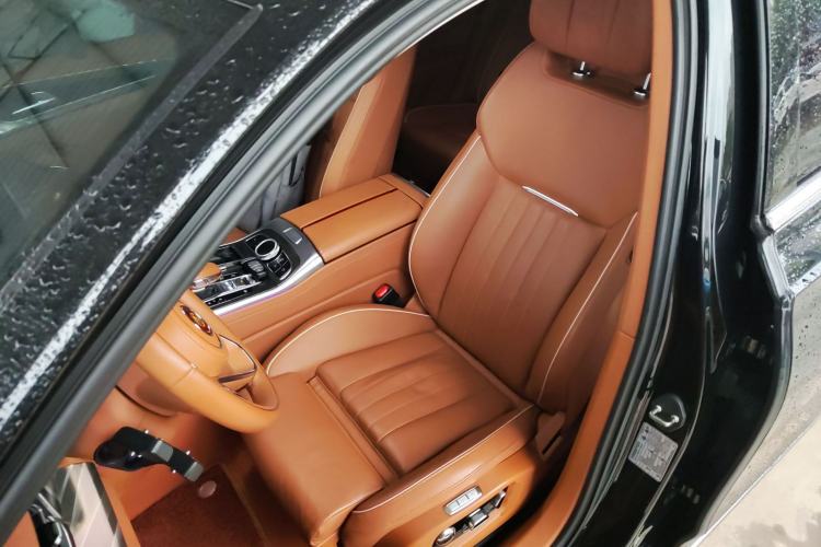 Used Hongqi H9 2022 2.0T Smart Connect Flagship Edition
