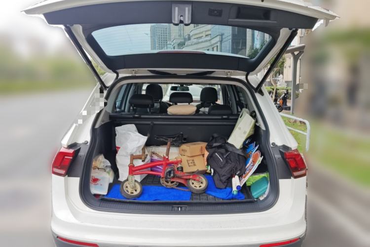 Used Volkswagen Tiguan L 2017 330TSI Automatic Two-Wheel Drive Flagship Edition Trunk