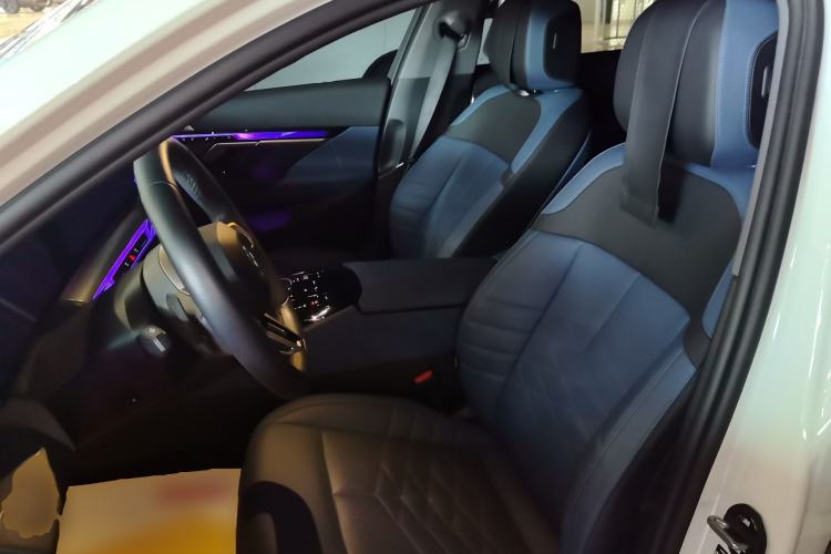 Used BMW i5 2024 eDrive 35L Luxury Model with M Sport Package