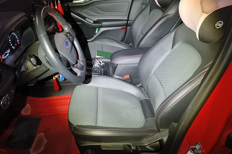 Used Ford Focus 2019 Sedan EcoBoost 180 Automatic ST Line