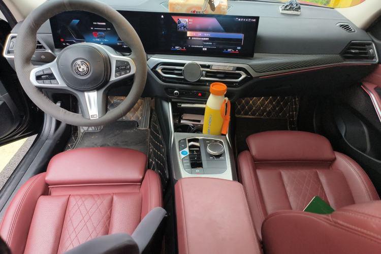 Used BMW i3 2022 eDrive 35 L
