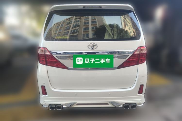 Used Toyota Alphard 