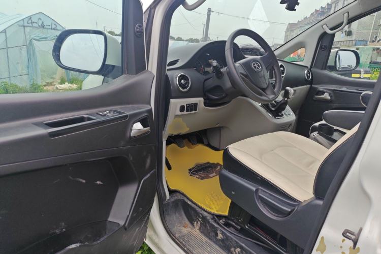 Used JAC Refine M3 2016 IKEA Edition 1.6L Luxury Smart Model
