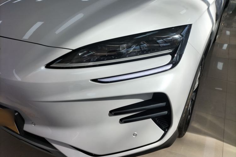 Used BYD Song PLUS New Energy 2025 EV 520km Premium Version