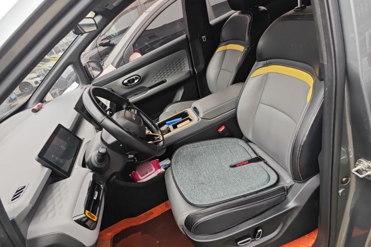 Used AION Y 2022 70 Enjoyment Edition Lithium Iron Phosphate Left Front Seat