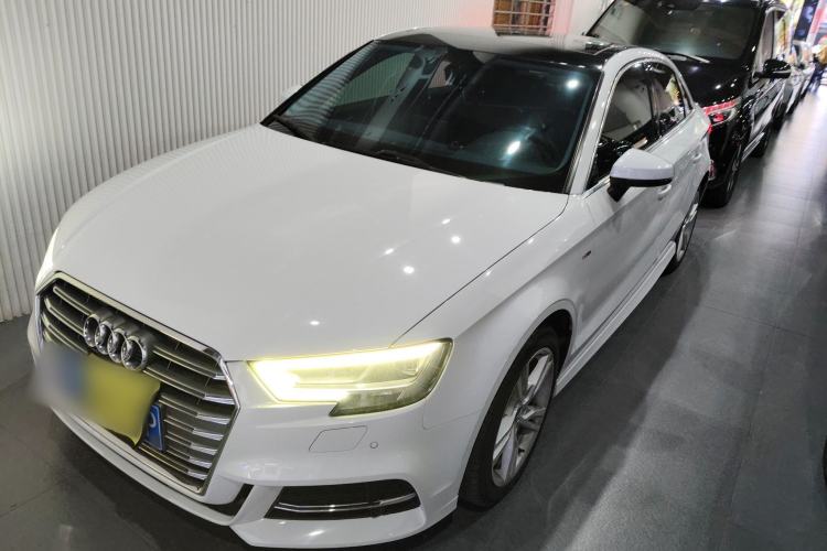 Used Audi A3 2020 Limousine 35 TFSI Fashion Edition China VI Emission Standard