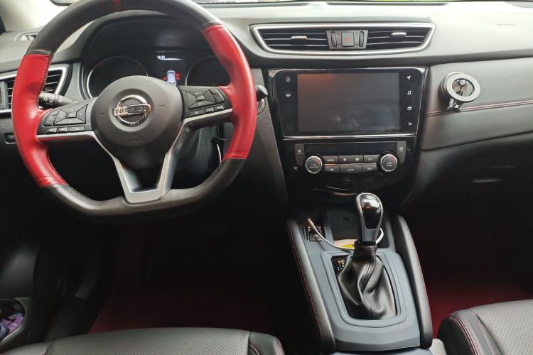 Used Nissan Qashqai 2022 2.0L CVT XV Premier Luxury Edition Steering Wheel