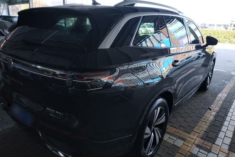 Used Volkswagen Tavendor 2023 380TSI Four-Wheel Drive R-Line Cruise Edition