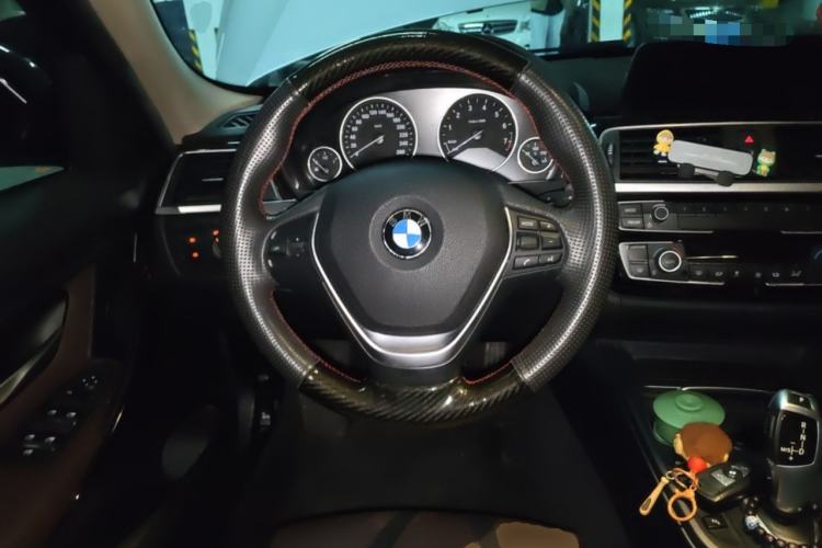 Used BMW 3 Series 2018 320Li Fashion Model Steering Wheel