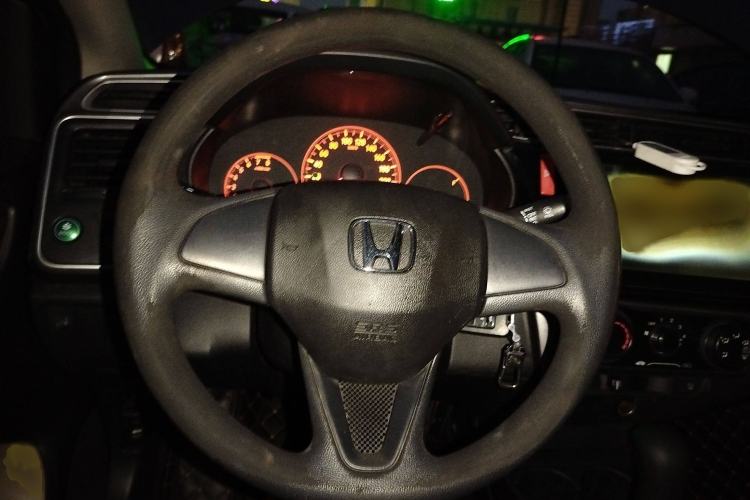 Used Honda Greiz 2016 1.5L CVT Classic Edition
