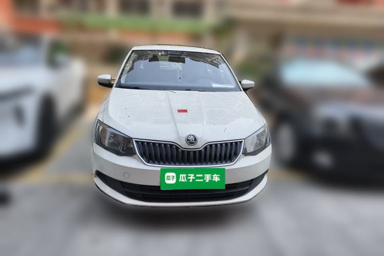 Used Skoda Fabia 2015 1.4L Manual Front-Wheel Drive Model Front