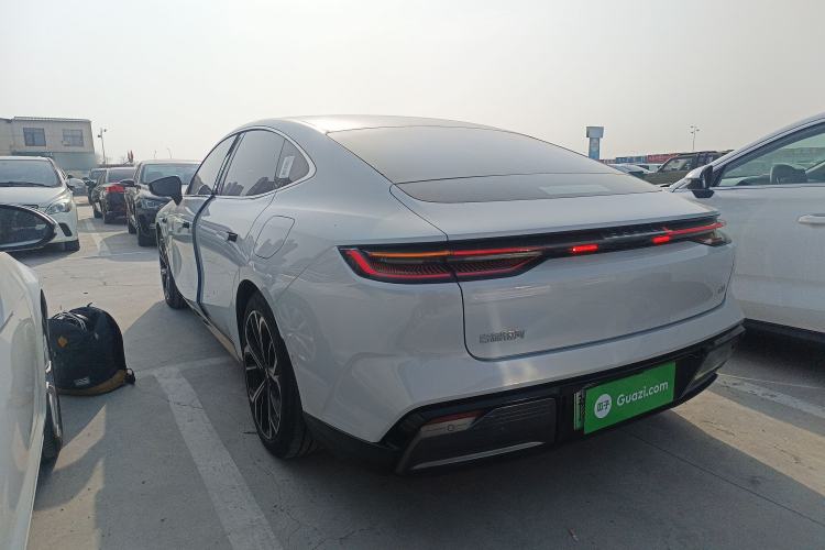 Used Geely Galaxy E8 2025 700 km Long-Range Intelligent Driving Version