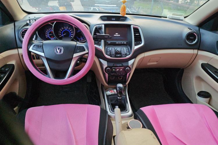 Used CHANGAN Eado 2015 1.6L Manual Luxury Model China IV Standard
