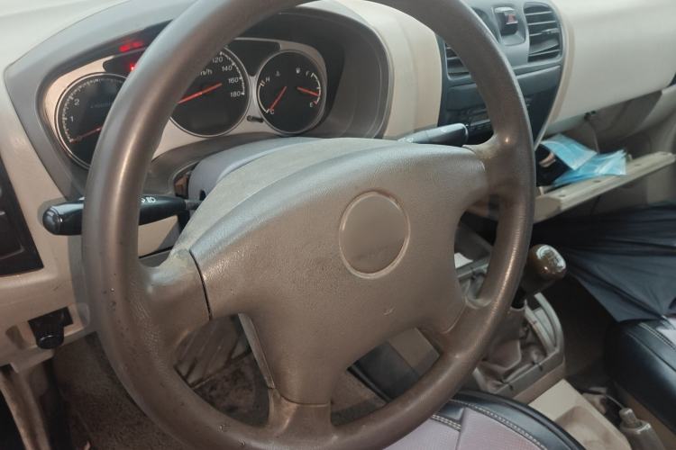 Used JMC Baodian 2013 2.8T Two-Wheel-Drive Diesel Comfort Value Edition
