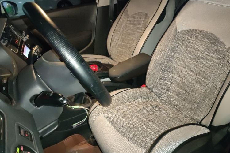 Used Volkswagen Polo 2014 1.4L Manual Comfort Edition
