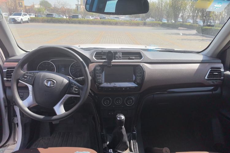 Used Great Wall Wingle 6 2017 2.4L Gasoline 4x4 Elite Version 4G69
