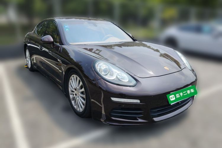 Used Porsche Panamera 2014 Panamera 3.0T Front Right 45 Deg