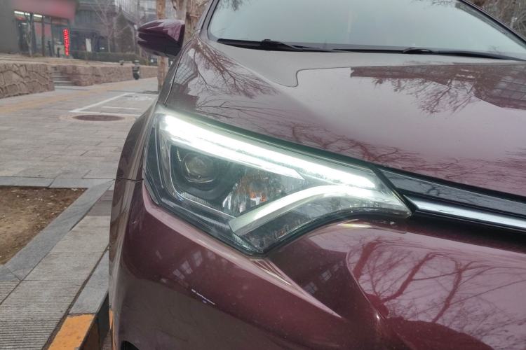 Used Toyota RAV4 2016 2.0L CVT Two-Wheel Drive Smart Edition China V Standard