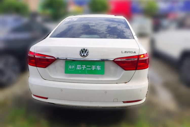 Used Volkswagen Lavida 2013 Restyled Classic 1.6L Automatic Comfort Edition
