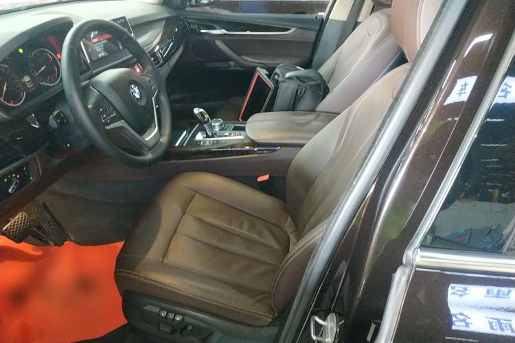 Used BMW X5 2018 xDrive28i Left Front Seat