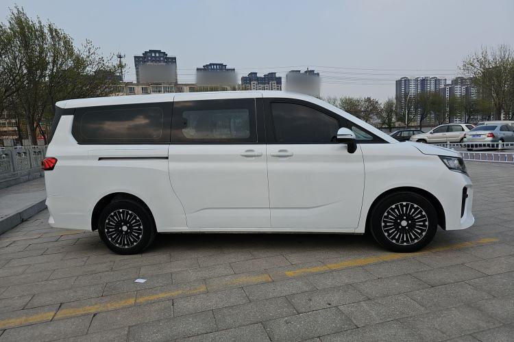 Used BAW Ruisheng Ace M7 2023 2.0L Automatic Long Wheelbase Enjoyment Version 7 Seats
