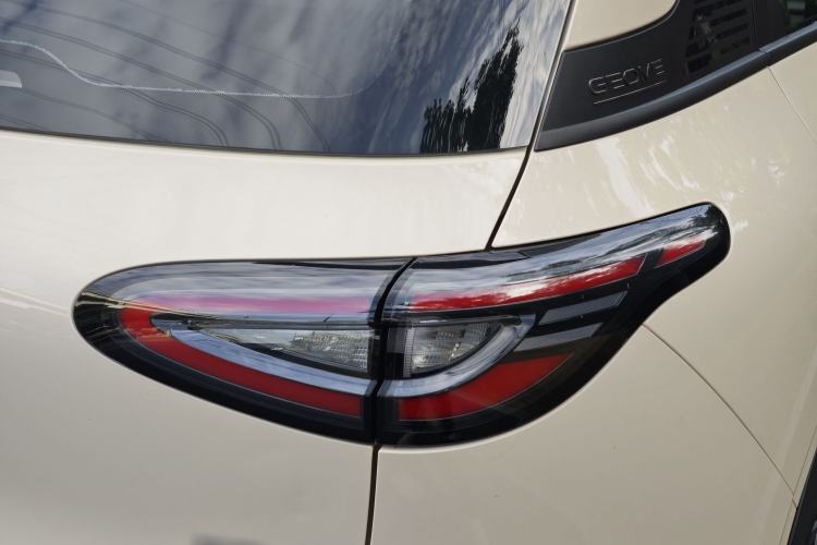 Used Geely Galaxy Geome 2025 410 km Free Version