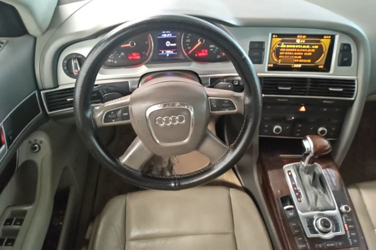 Used Audi A6L 
