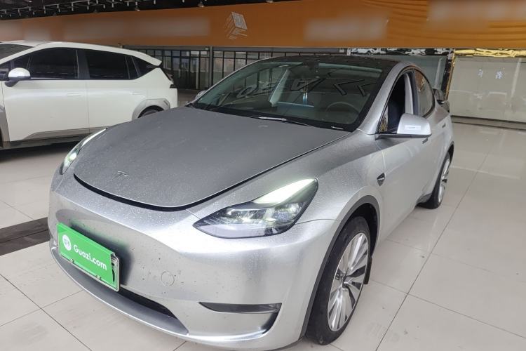 Used Tesla Model Y 2024 Long-Range All-Wheel-Drive Version