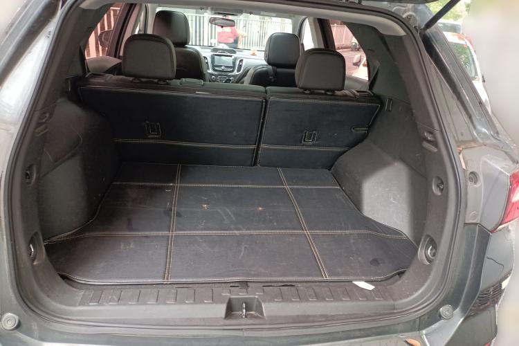 Used Chevrolet Equinox 2019 535T Automatic Chijie Edition China V Standard Trunk