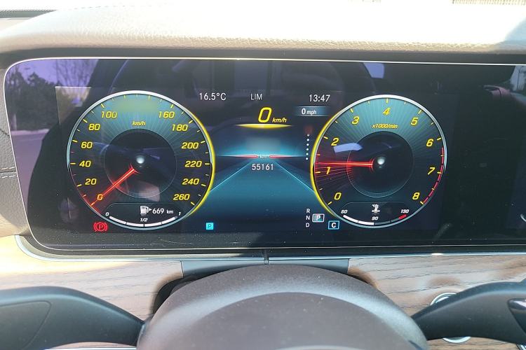 Used Mercedes-Benz E-Class 2021 Facelift E 260 L 4MATIC Instrument Cluster