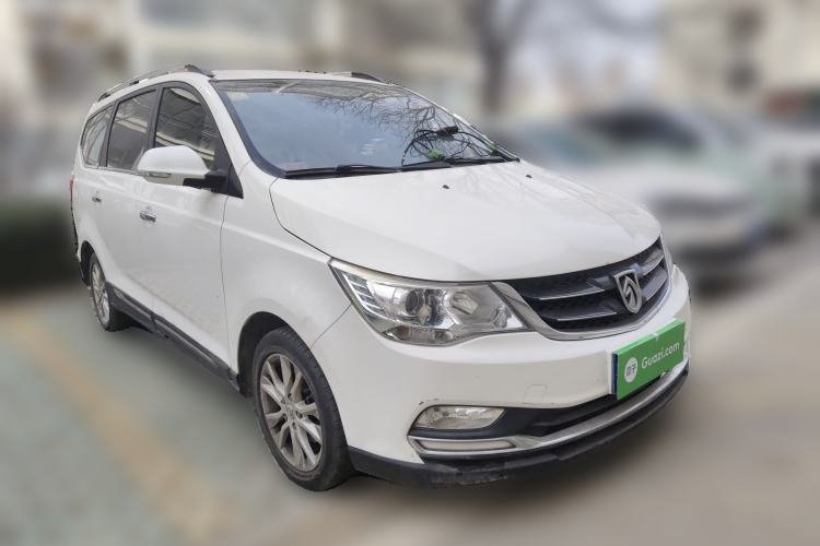 Used Baojun 730 2016 1.5L Manual Comfort Version 7 Seats China V Emission Standard
