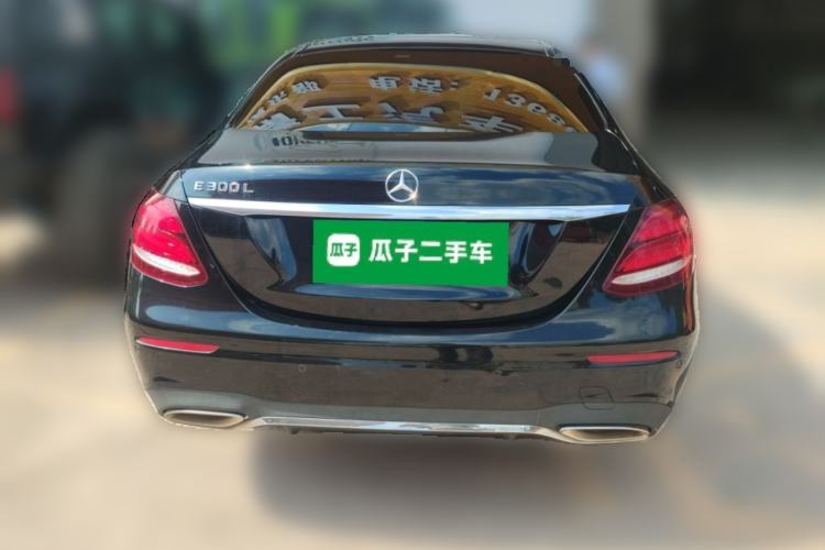 Used Mercedes-Benz E-Class 2019 E 300 L Sporty and Stylish Model