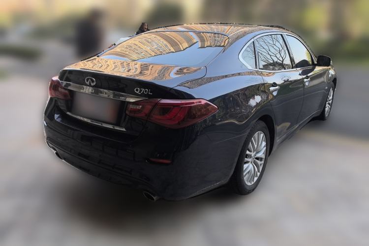 Used Infiniti Q70 2019 Q70L 2.0T Enjoyment Edition Rear Right 45 Deg