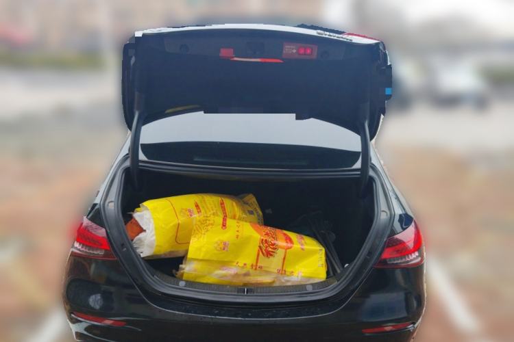 Used Mercedes-Benz E-Class 2022 Revised E 300 L Sport Luxury Edition Trunk