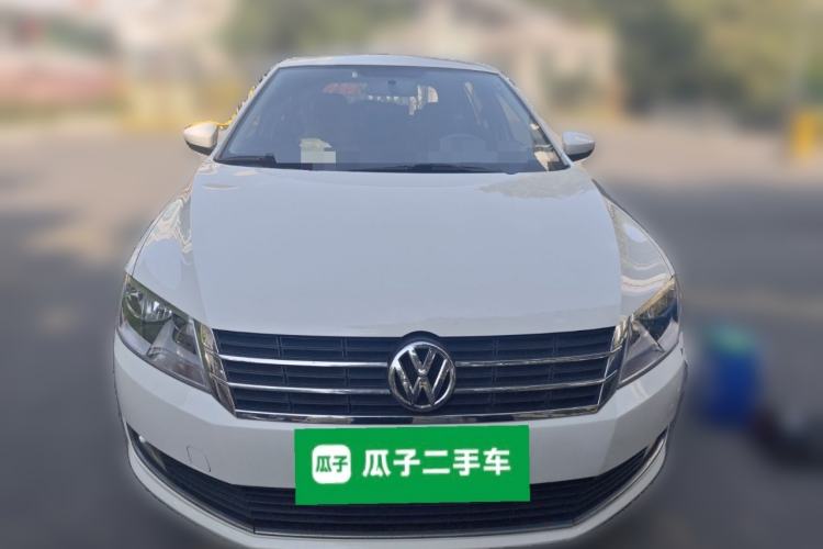 Used Volkswagen Gran Lavida 2013 1.6L Automatic Fashion Model Front