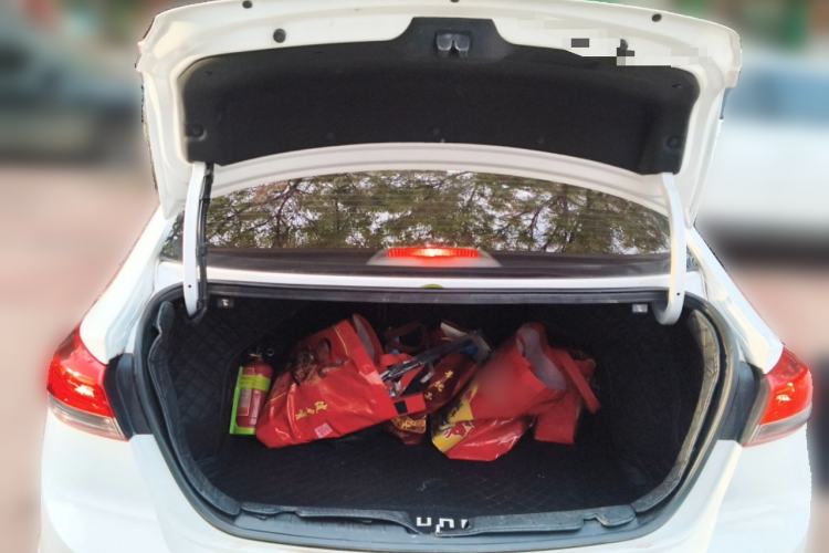 Used Hyundai Elantra (6th Generation / Lingdong) 2019 1.4T Dual-Clutch Xuan Dong · Dynamic Model Trunk