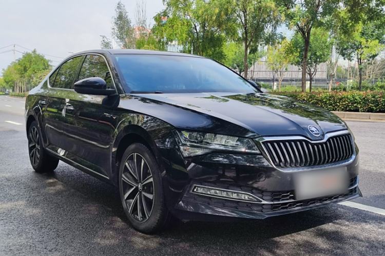 Used Skoda Superb 2023 Facelifted TSI280 DSG Luxury Edition
