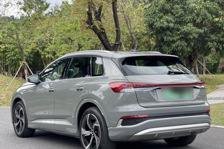 Used Audi Q4 e-tron 2023 40 e-tron Creation Edition Midnight Exterior 4