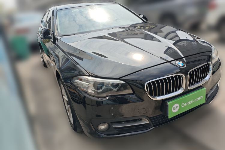 Used BMW 5 Series 2014 520Li Elegant Model
