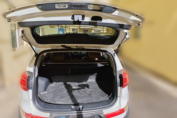 Used Kia Sportage R 2012 2.0L Automatic Two-Wheel Drive GL Trim
