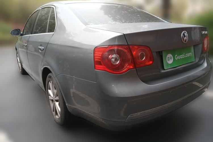 Used Volkswagen Sagitar 2011 1.6L Automatic Comfort Edition
