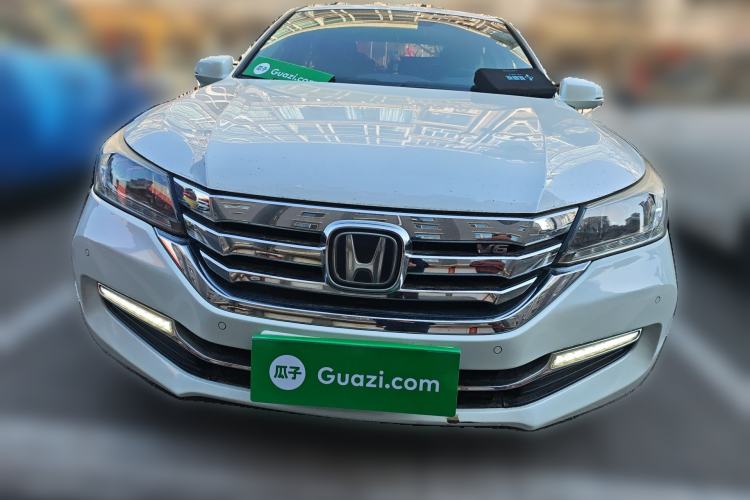 Used Honda Accord 2014 3.0L EXLN Flagship Edition Front