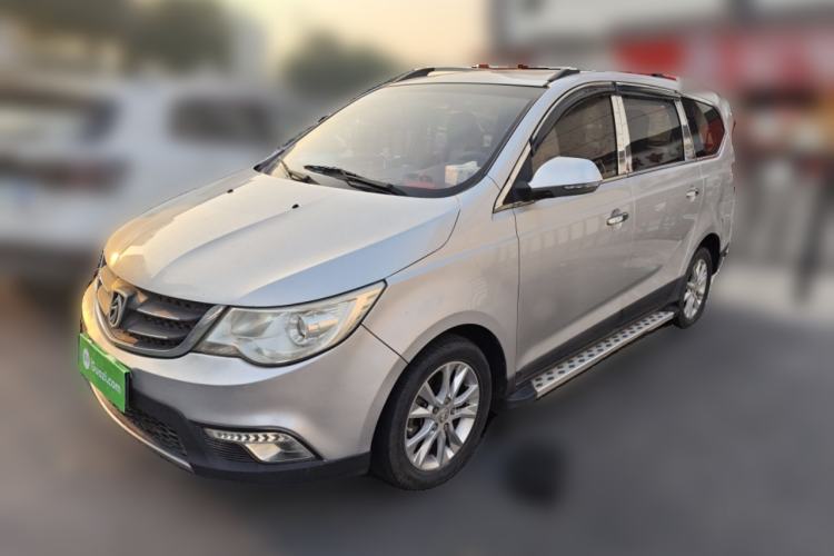 Used Baojun 730 2015 1.8L Manual Luxury Navigation ESP Version 7-seater