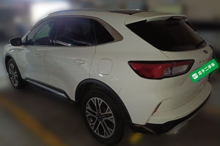 Used Ford Escape 2020 EcoBoost 245 Two-Wheel-Drive Titanium Edition
